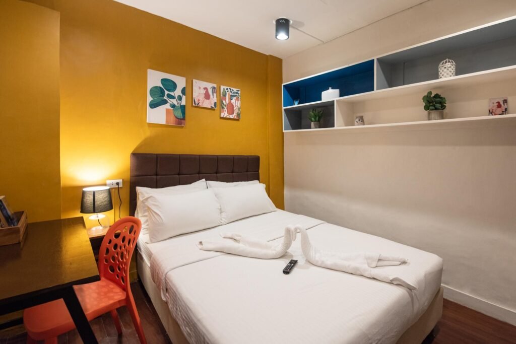 Private Room 06 - Poblacion Makati House
