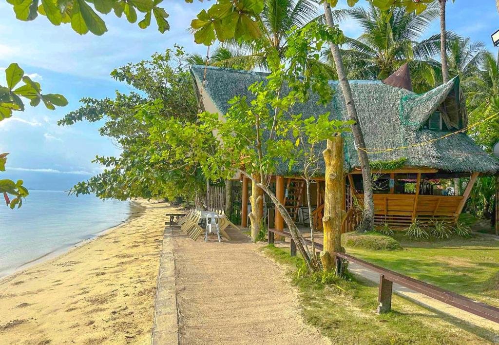 RDM BEACH RESORT, Siargao Island, Philippines