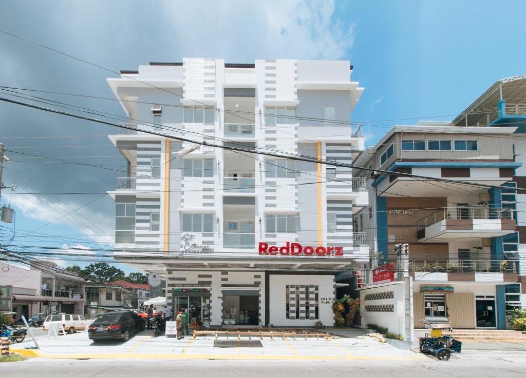 RedDoorz @ St Catherine Residences Olongapo City, Subic (Zambales), Philippines