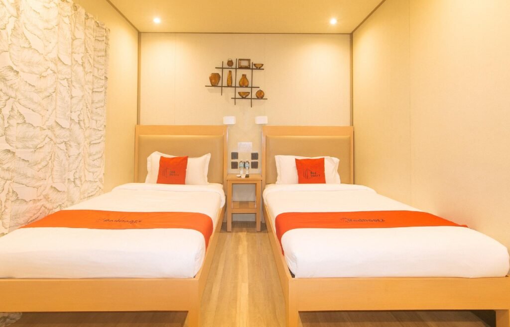 RedDoorz Plus @ AS Fortuna Cebu