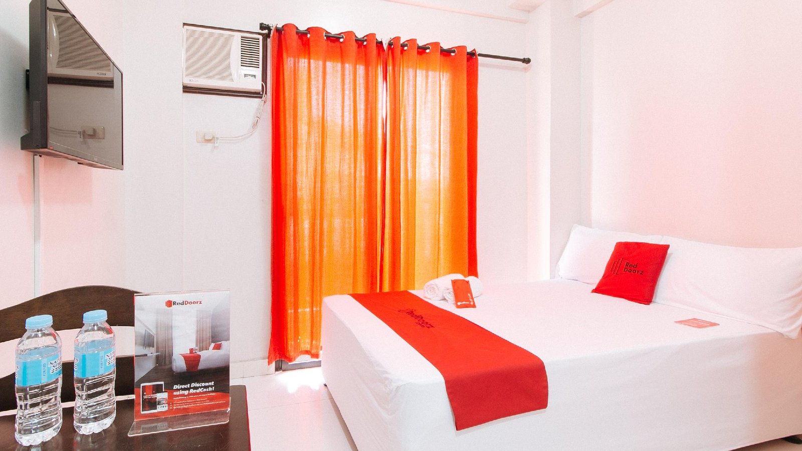 RedDoorz near NAIA Terminal 1