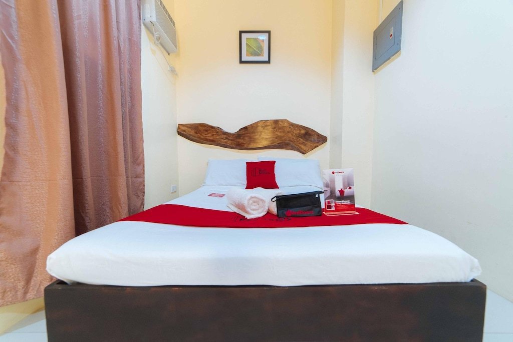 RedDoorz near New Government Center Bacolod Reviews and Ultimate Travel Guide