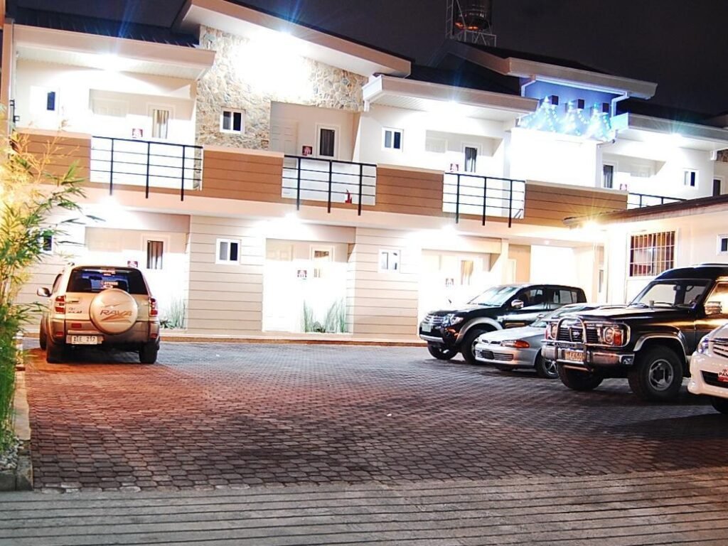 Rumi Apartelle Hotel
