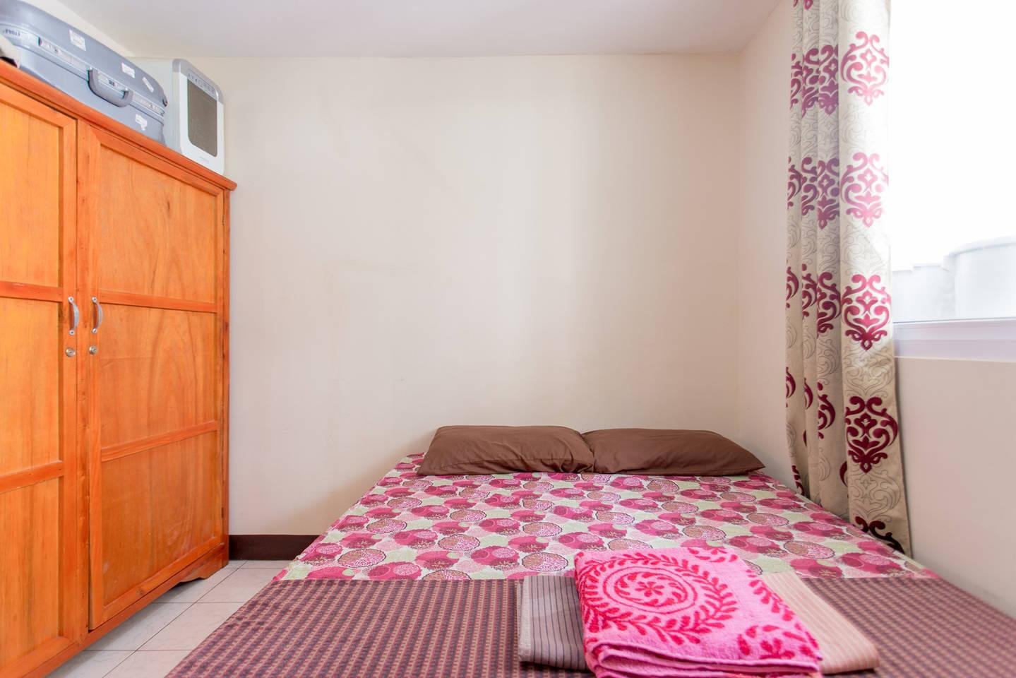 Saekyung Village One  24hrs Open - House