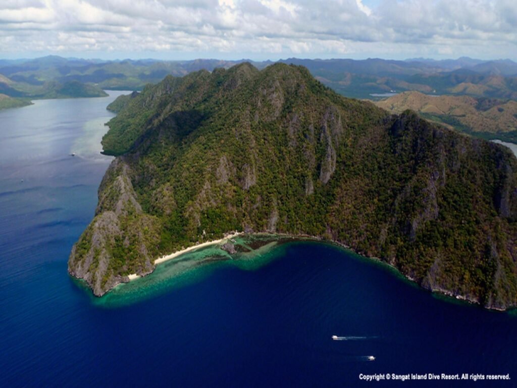 Sangat Island Dive Resort