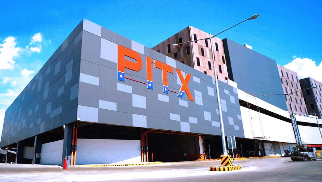 Shop & Stay: 2BR Near Malls & Free Disney, Manila, Philippines 5-Star Staycation Experience: 7 Unbeatable Reasons to Book This Spectacular Getaway