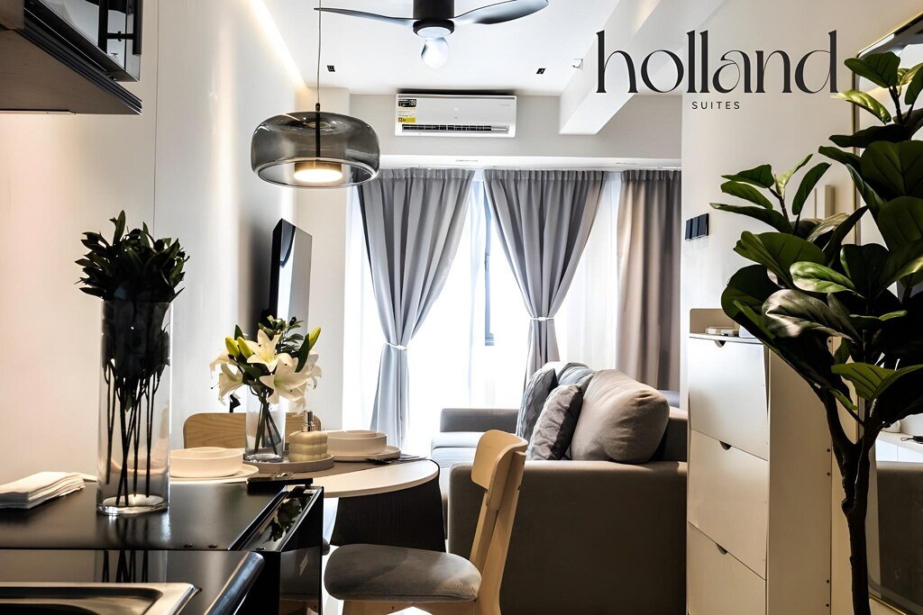 Shore 3 Residences- MOA Holland Suites, Manila, Philippines: 5 Magnificent Reasons This 4-Star Stay Is The Ultimate Urban Getaway Reviews and Travel Guide