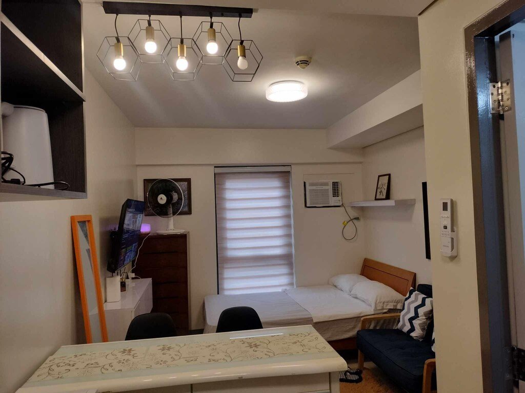 Simple and Elegant Studio Unit Manila Reviews and Ultimate Travel Guide