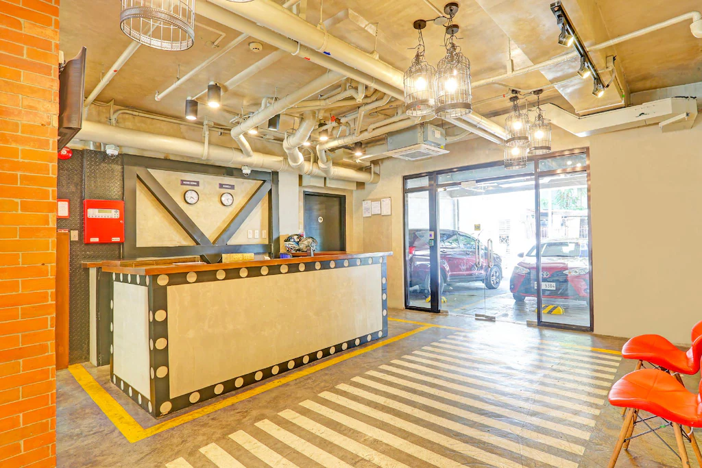 Spot On Hostel ,Taguig Manila Formerly MYTOWN HongKong, Manila, Philippines