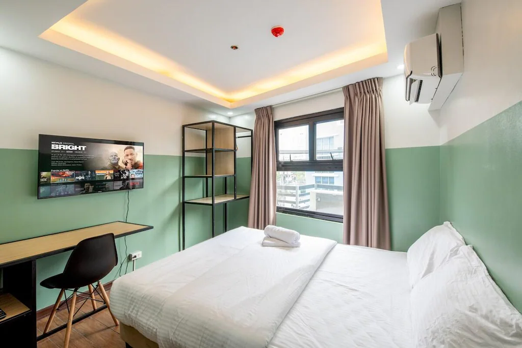 St. Marvin Studio M404, Manila, Philippines