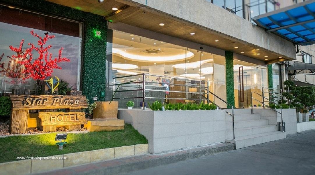 Star Plaza Hotel