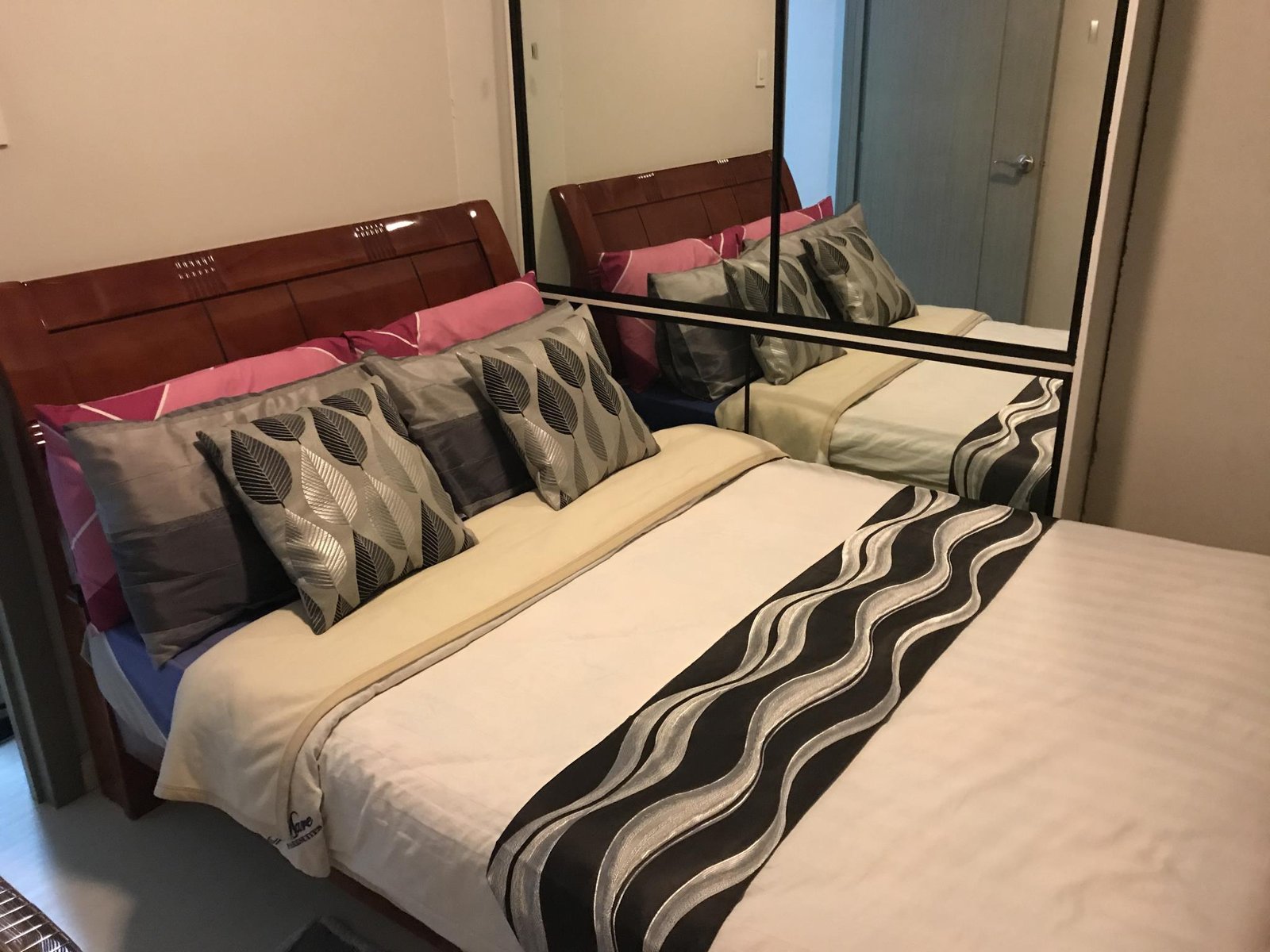 Staycation at SoleMare Parksuites