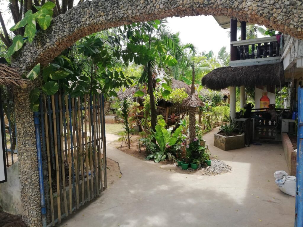 Stevrena Accommodations ( family cottage )