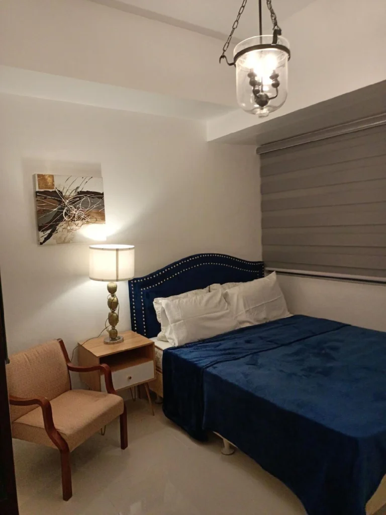 Stunning Studio Across US embassy Ermita Manila 3 Star Hotel Affordable Luxury Holiday Getaways Reviews Travel Guide
