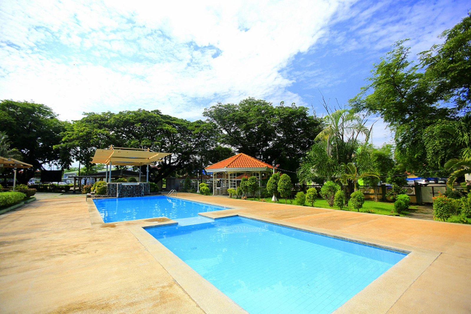 Subic Bay Peninsular Hotel