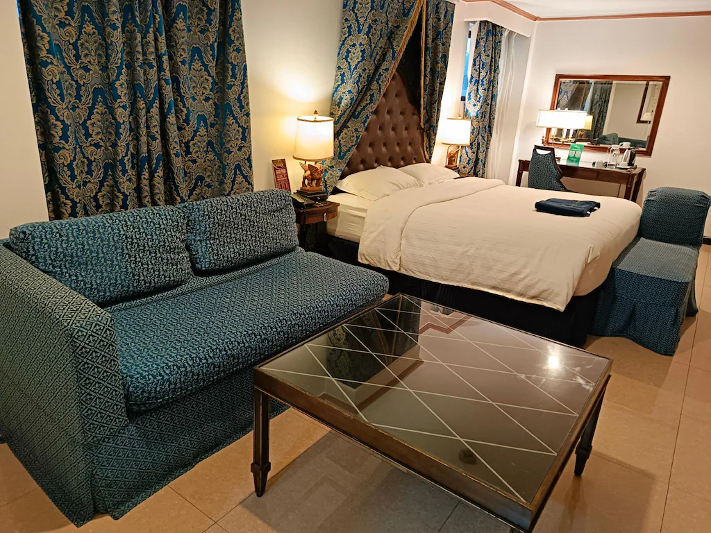 Subic Bay Venezia Hotel Travel Guide Unbiased Reviews And Insider Tips