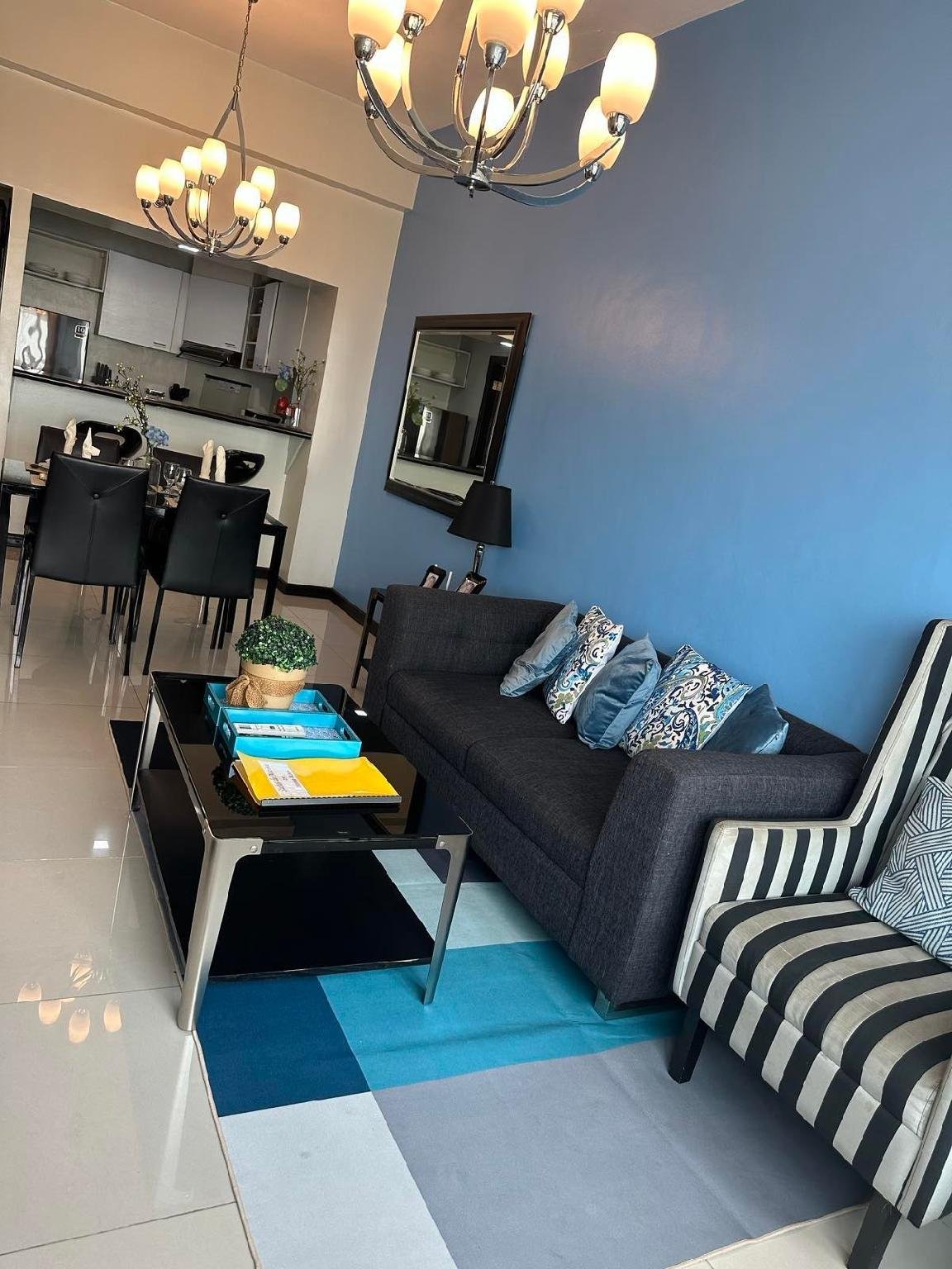 Suites de Marina Manila with Netflix