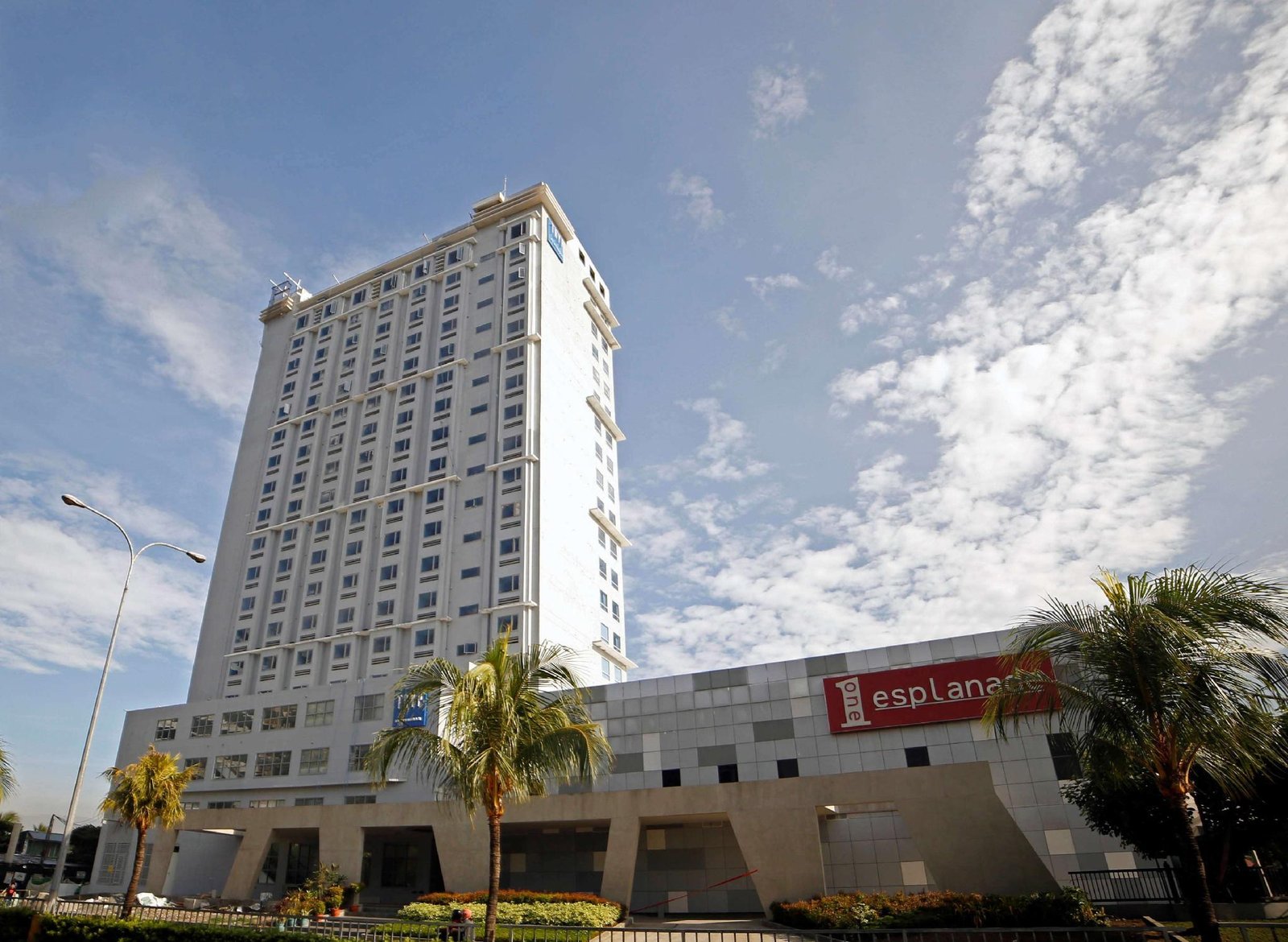 TRYP by Wyndham Mall of Asia Manila