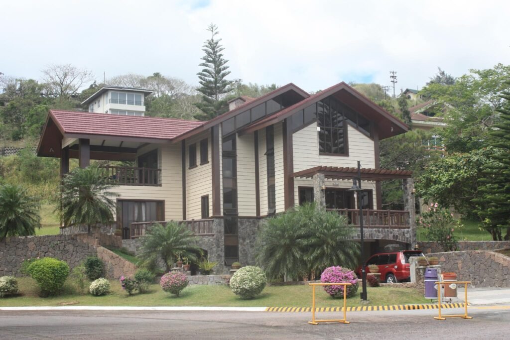 Tagaytay canyon woods house