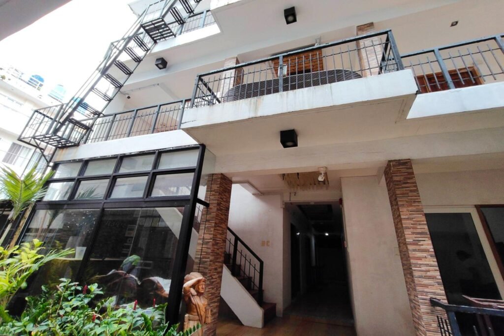 Taj Guest House