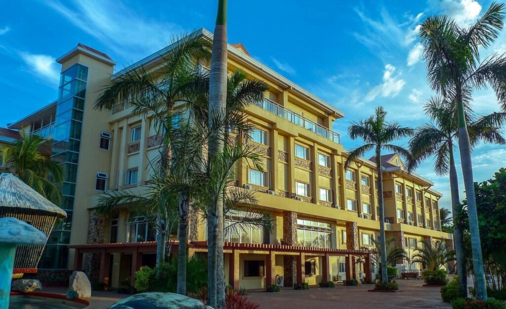 Tanza Oasis Hotel And Resort
