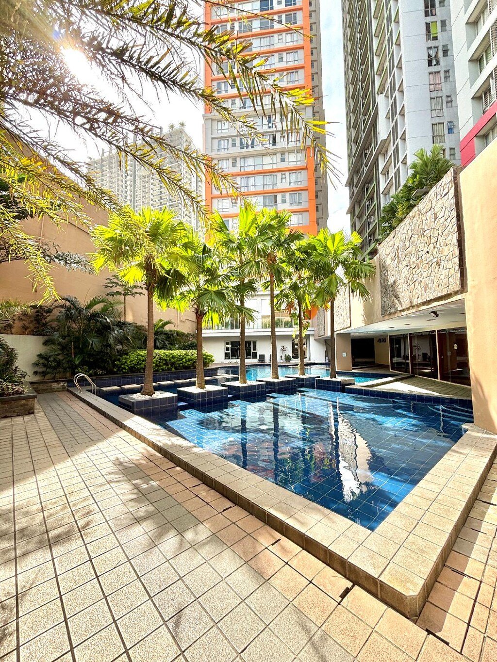 The Cozy Metro Escape Manila Ultimate Travel Guide And Reviews