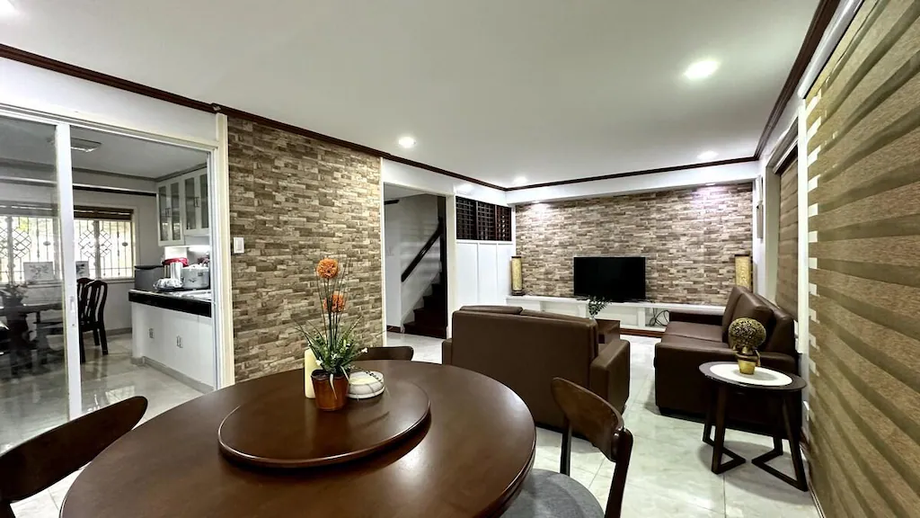 The Habitat Subic: Cozy Retreat, Subic (Zambales), Philippines