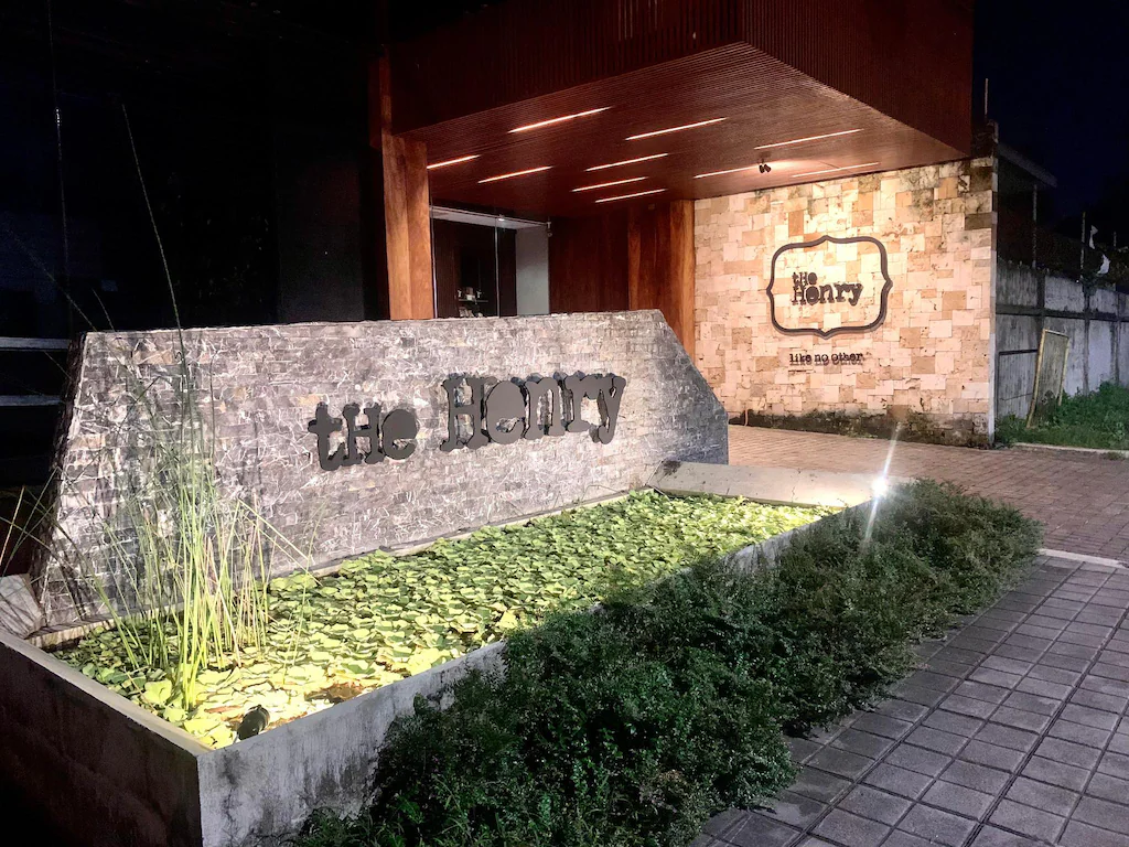 The Henry Hotel Roost Bacolod, Bacolod (Negros Occidental), Philippines