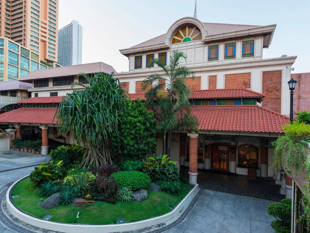 The Legend Villas Manila, a charming 3-star property in the heart of Mandaluyong, offers a nostalgic, homey retreat that remains a favorite for city dwellers and business travelers alike