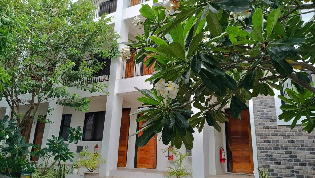 The Palines Apartment Hotel