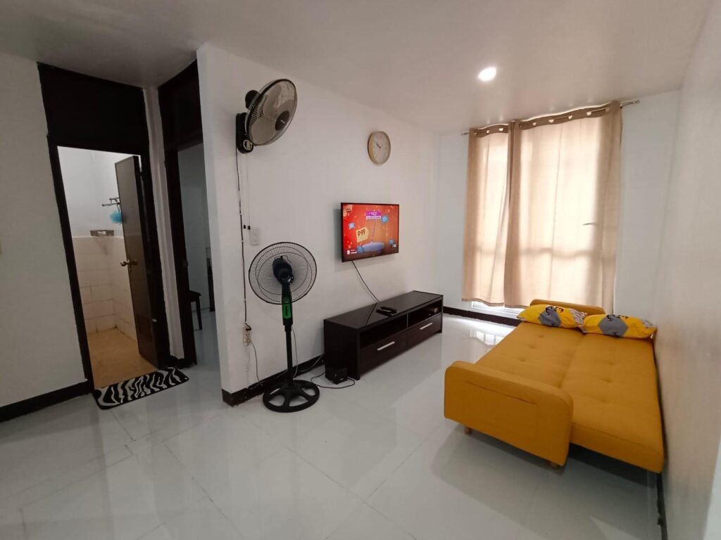 Three Bedrooms HolidayHome(Level4, Stairs only)