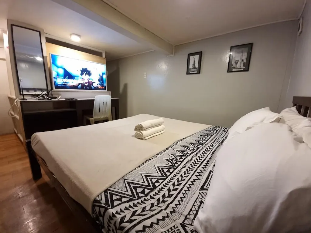 TinyLoft#B | 250mbps | Netflix | nr UST, FEU, PRC, Manila, Philippines