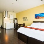 Trendy Suite at Knightsbridge Residences