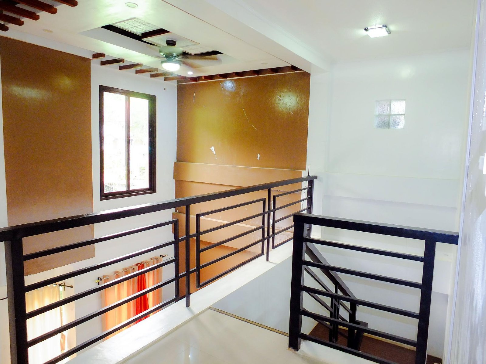 Two-story 3-Bedroom Spacious House in Baguio City