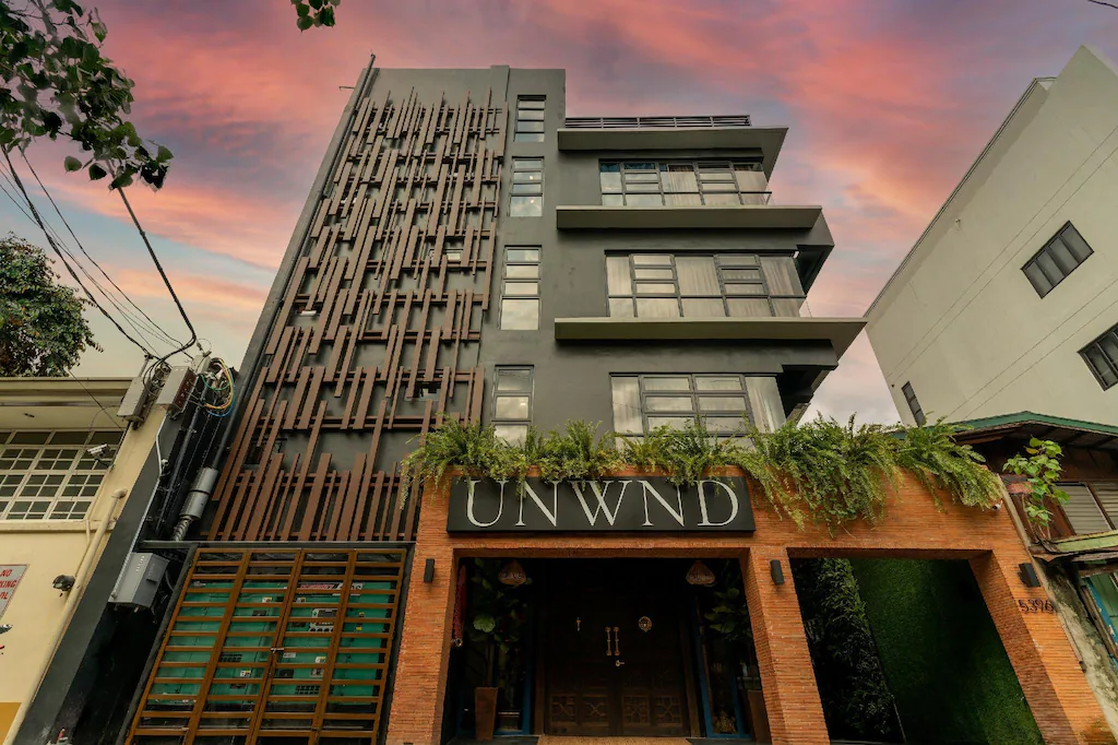 UNWND Boutique Hotel Makati Manila Philippines Reviews and Travel Guide