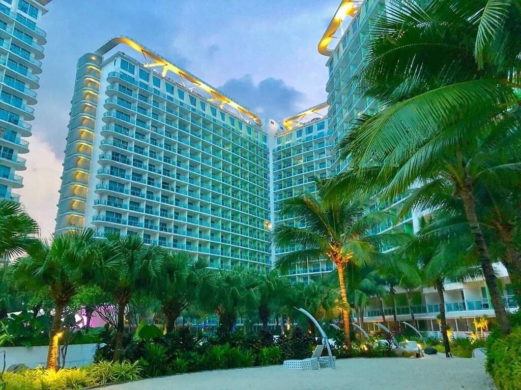 Ultimate Azure C1 Wavepool 2BR and 1BR near Airport Manila Philippines Reviews and Travel Guide