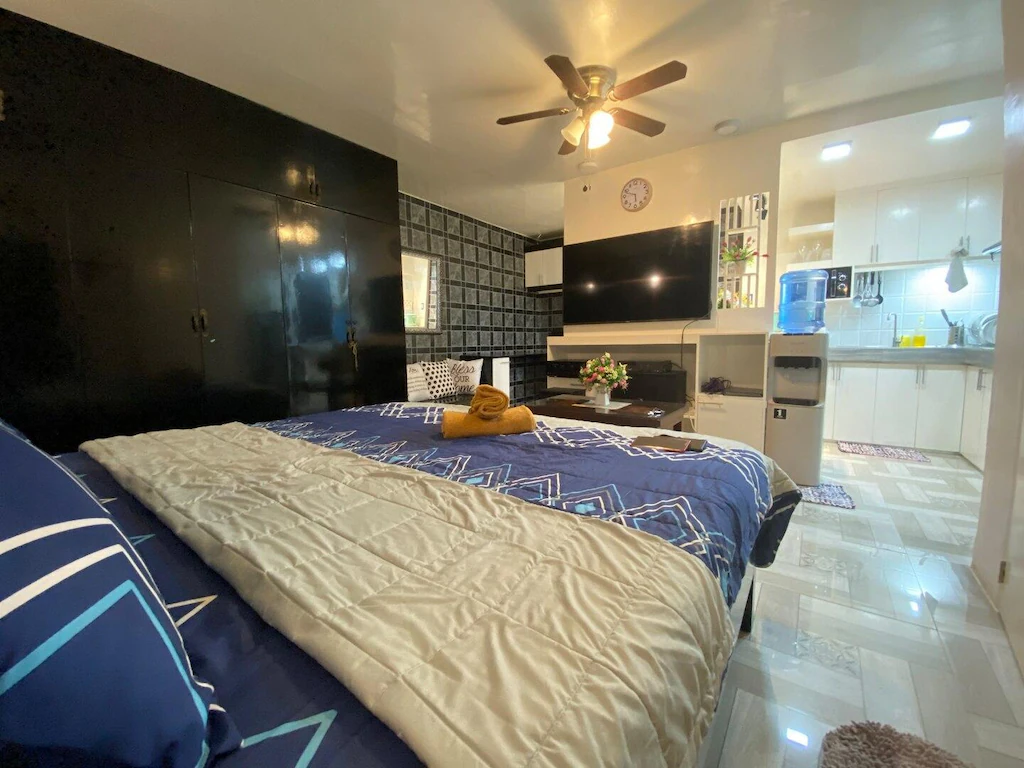 Ultimate Luxury Staycation Manila 2026: Private Jacuzzi & King Bed Retreat