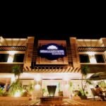 Urban Manor Hotel