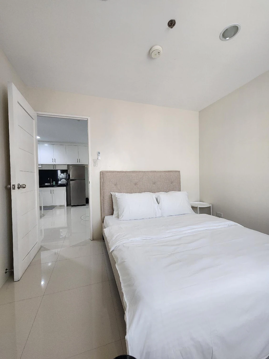 VLCC Unit 603, Manila, Philippines