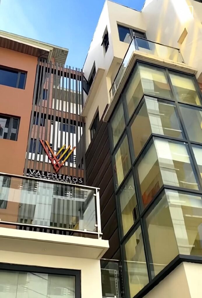 Valentinos Hotel