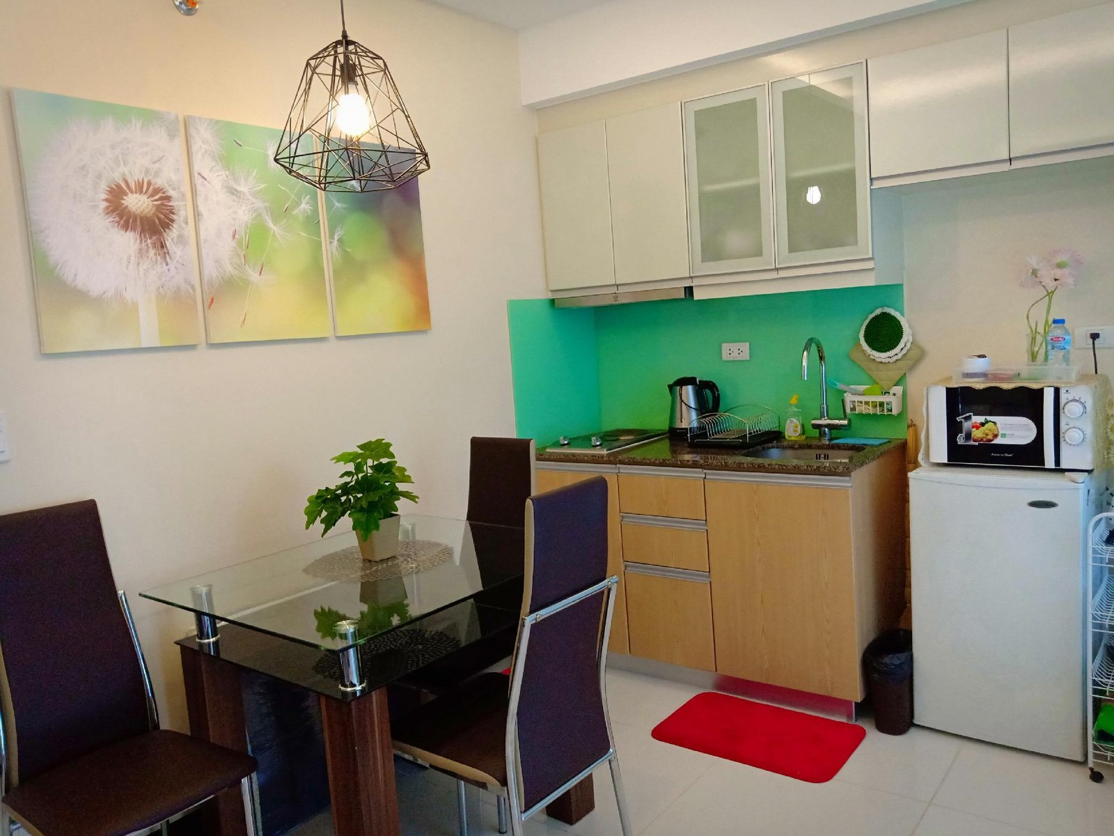 Venice McKinley Hill Global City