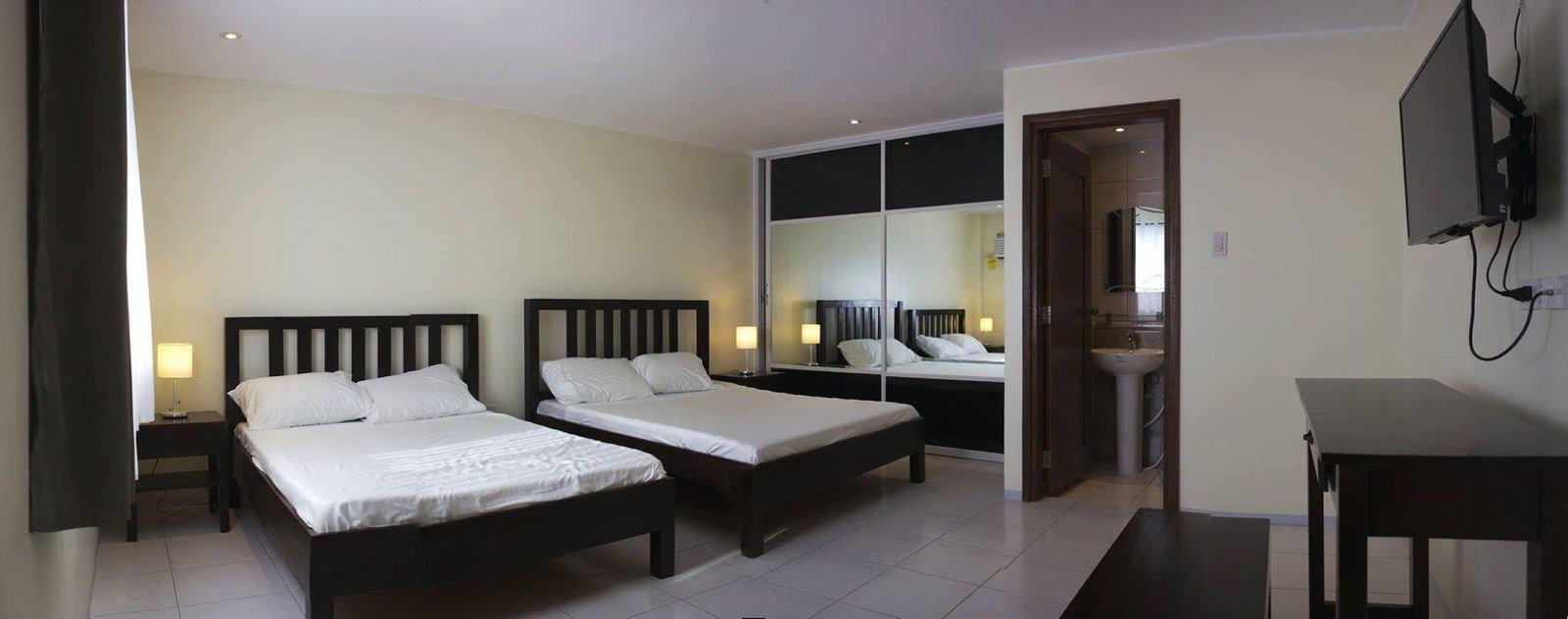 Victoria's Bed & Breakfast 7