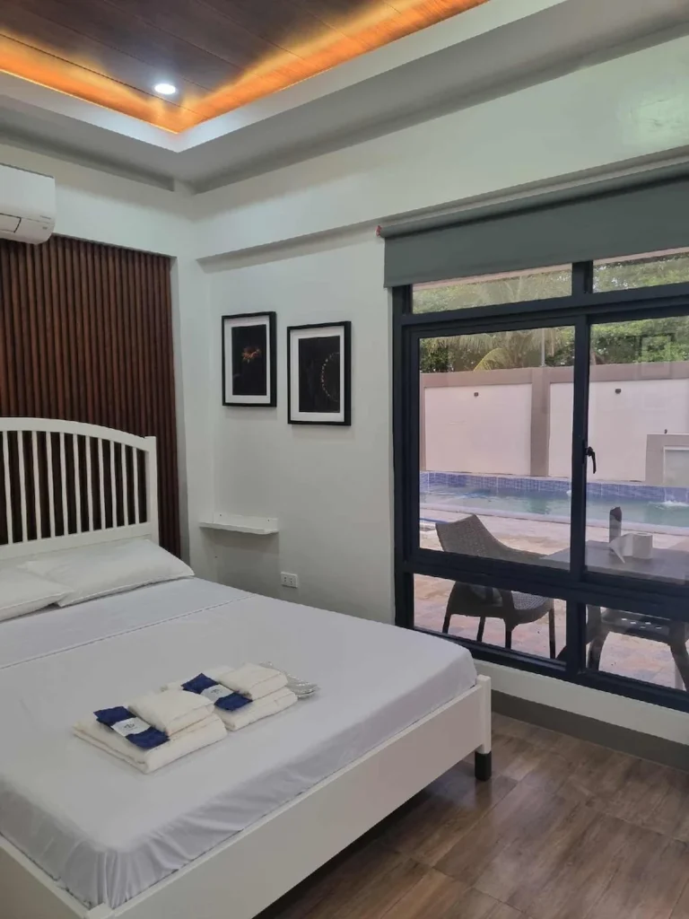 Vy-Jies Beach Resort, Ilocos Sur, Philippines