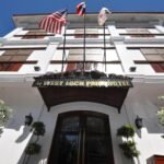West Loch Park Hotel Vigan
