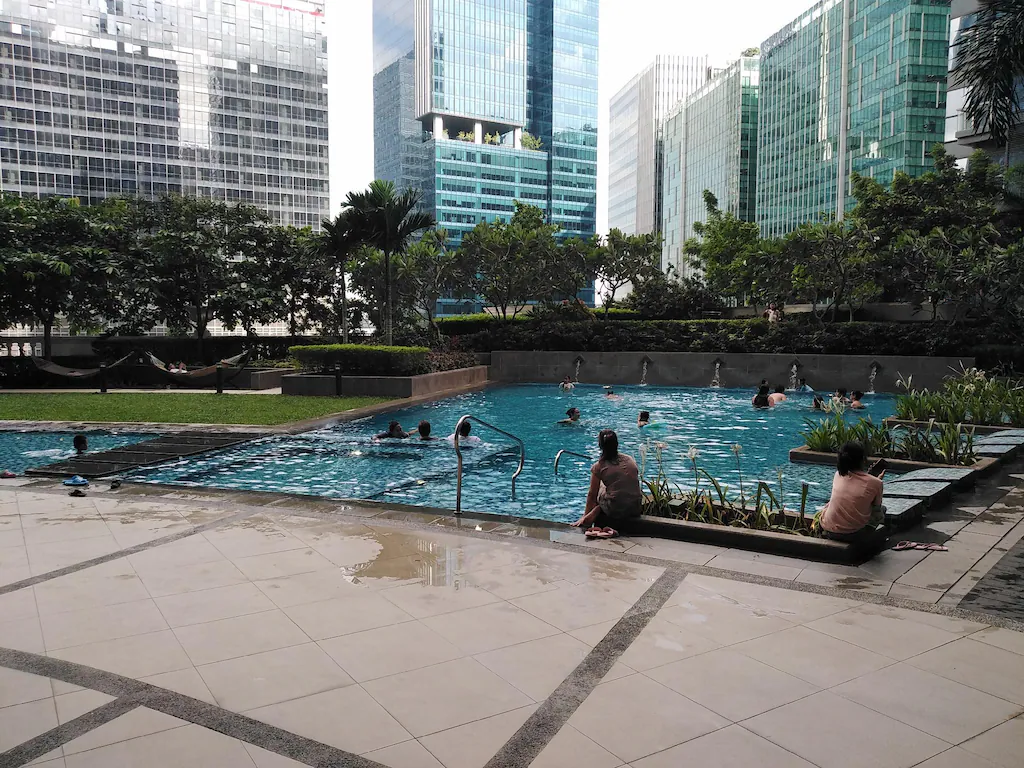 Wonderful 1BR Suite BGC Uptown Mall, Manila, Philippines