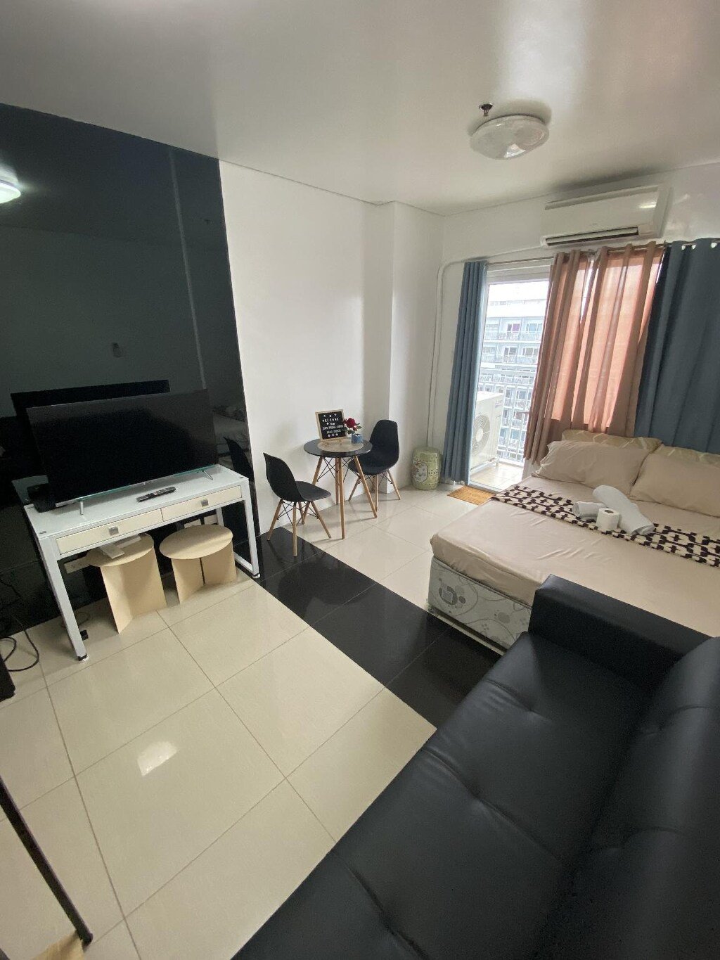Zia’s stays, Manila, Philippines