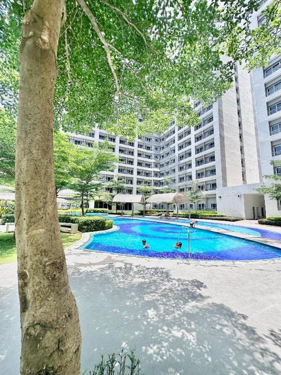 Zola’s Spaces in Grace Residences, Taguig City, Manila, Philippines