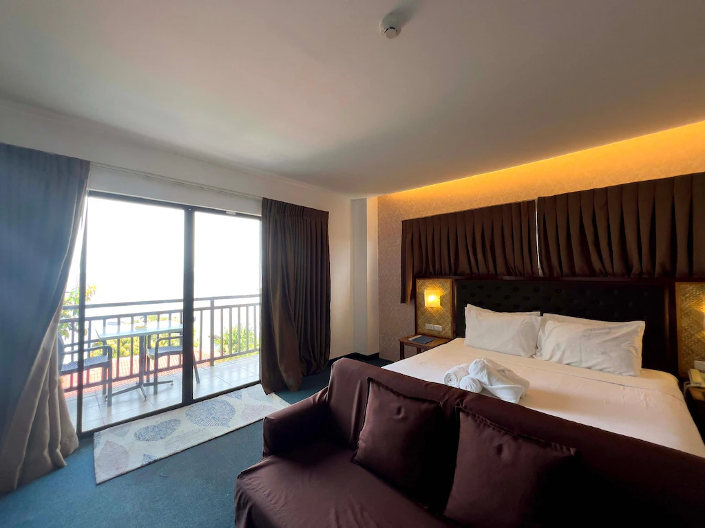 Aozora Seaside Mactan: Your Affordable Oceanfront Escape in Cebu