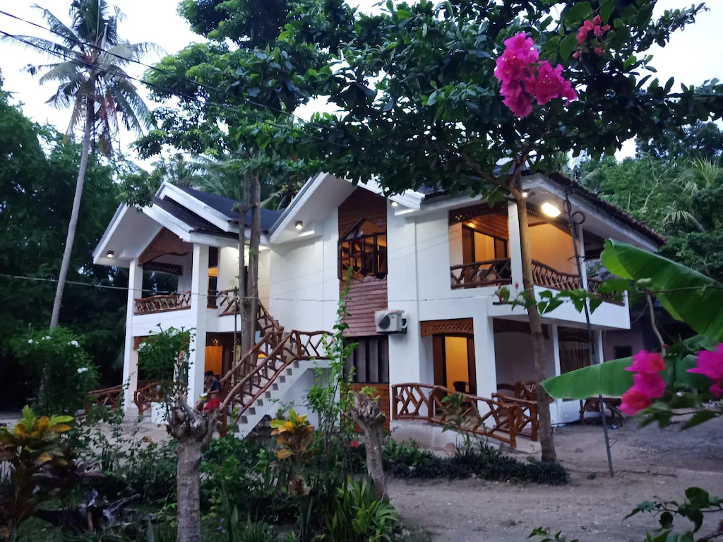 Bruce Beach Resort, Siquijor Island, Philippines