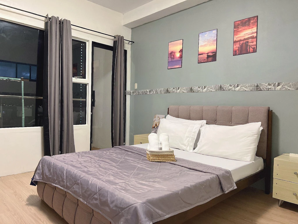 malate bayview mansion sea view apartment, Manila, Philippines